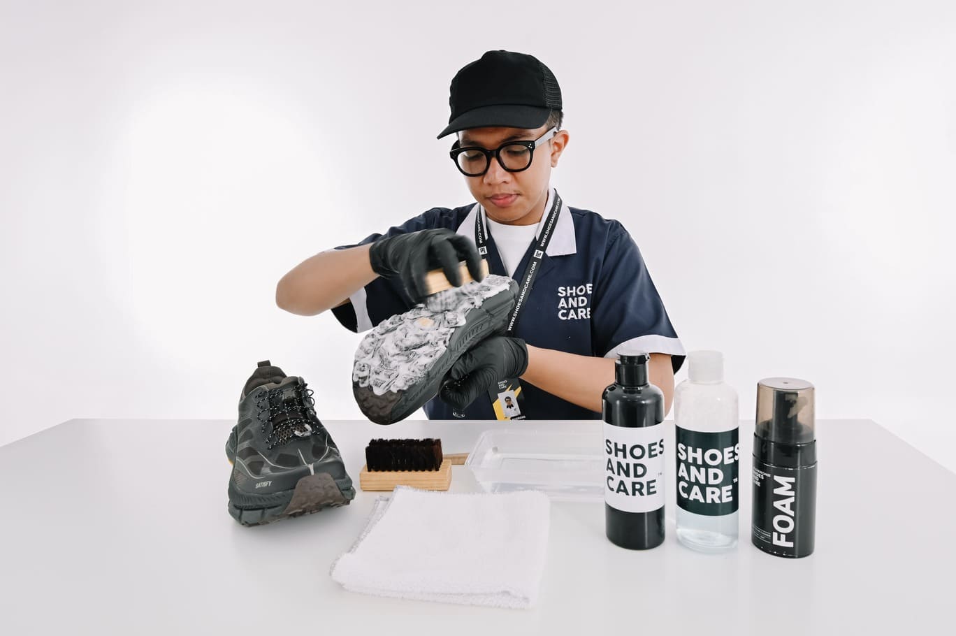 Galeri Cuci Sepatu 5