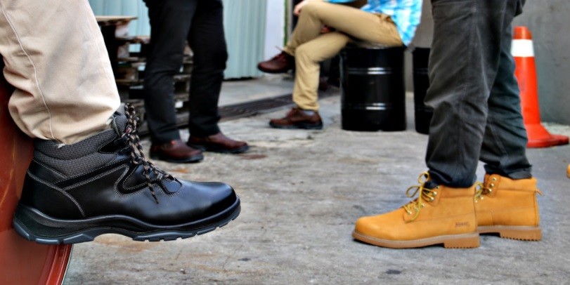 4 Rekomendasi Sepatu Safety yang Wajib Kamu Miliki