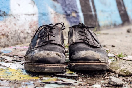 5 Akibat yang Muncul Ketika Sepatu Tidak Dirawat