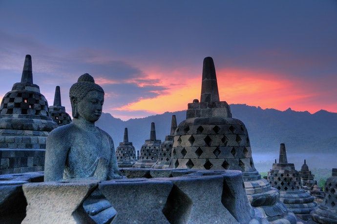 7 Rekomendasi Tempat Wisata di Indonesia