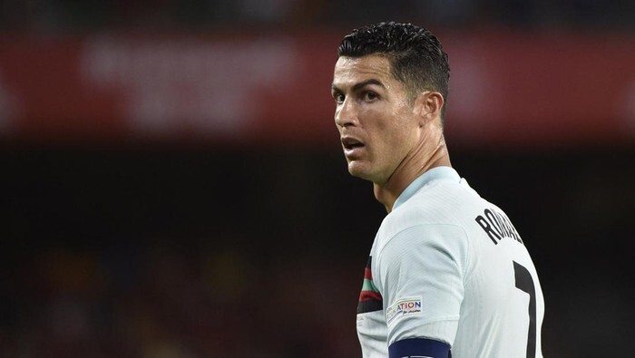 Cristiano Ronaldo Minta Gaji Triliun ke Arab Saudi?